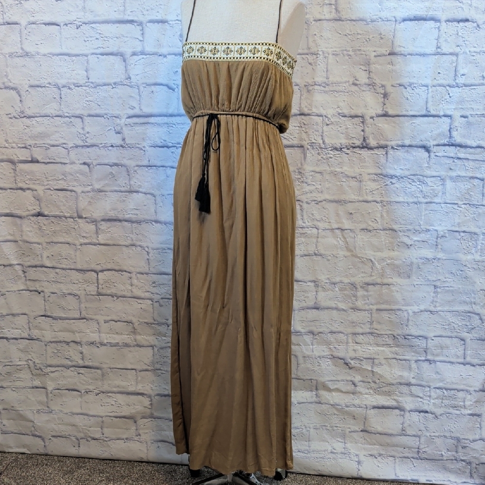 NWT Hayden LA Tan Crepe Maxi Dress - Size Medium